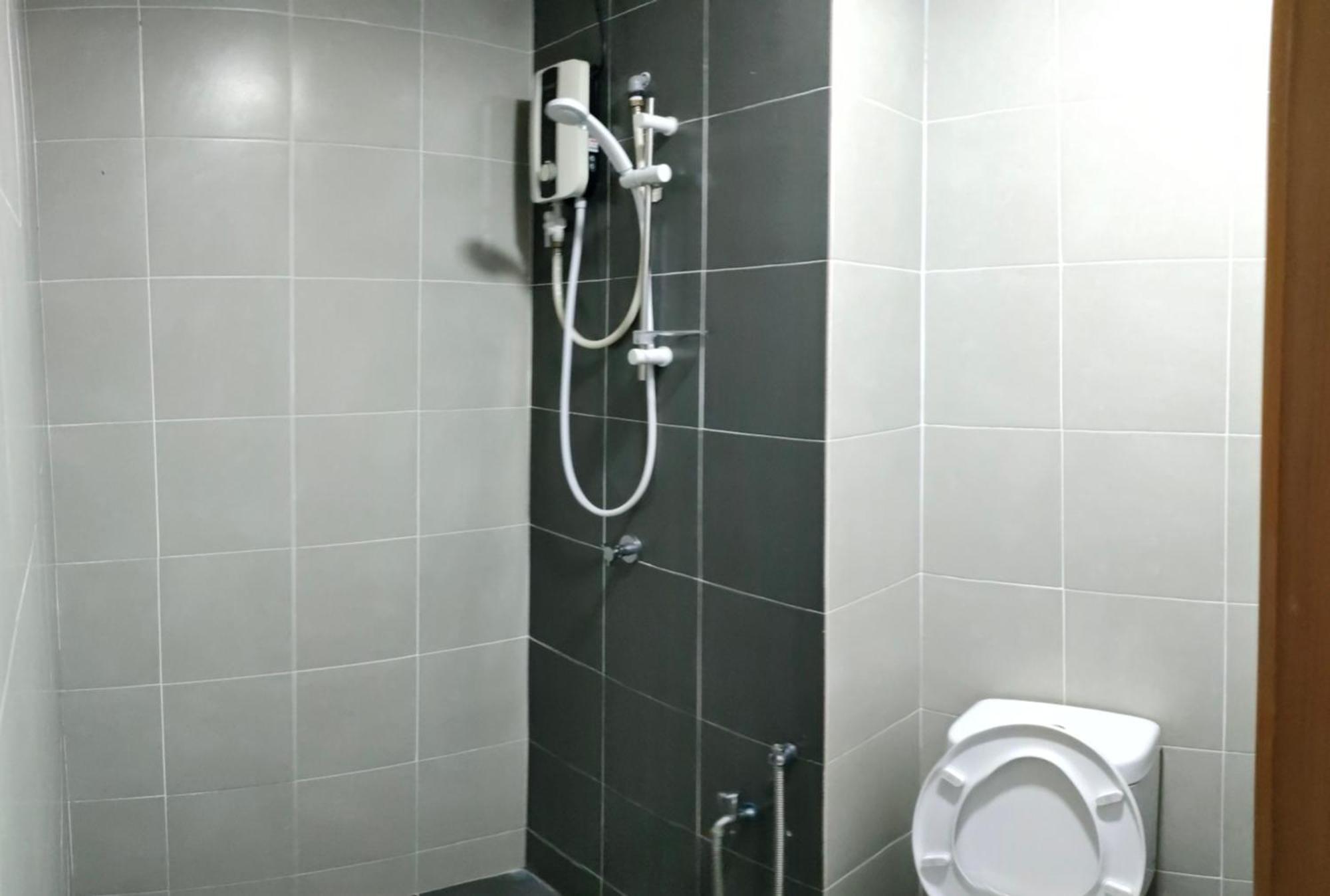 Afnan Homestay at Semenyih, Ascotte Boulevard Luaran gambar